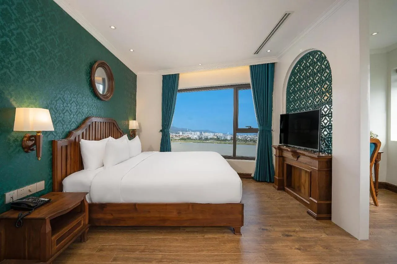Aparthotel La Belle Vie Boutique Hotel Da Nang