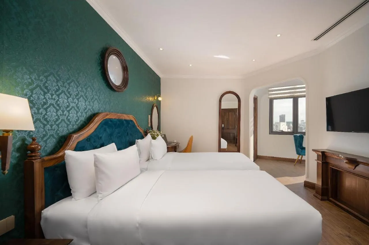 La Belle Vie Boutique Hotel Da Nang 4*,